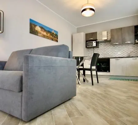 Appartement Via Casne 2 *