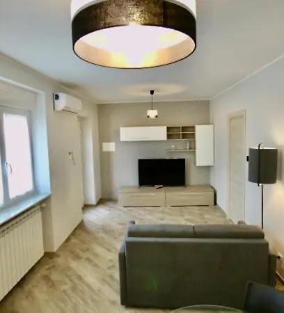 Via Casne 2 Apartament *